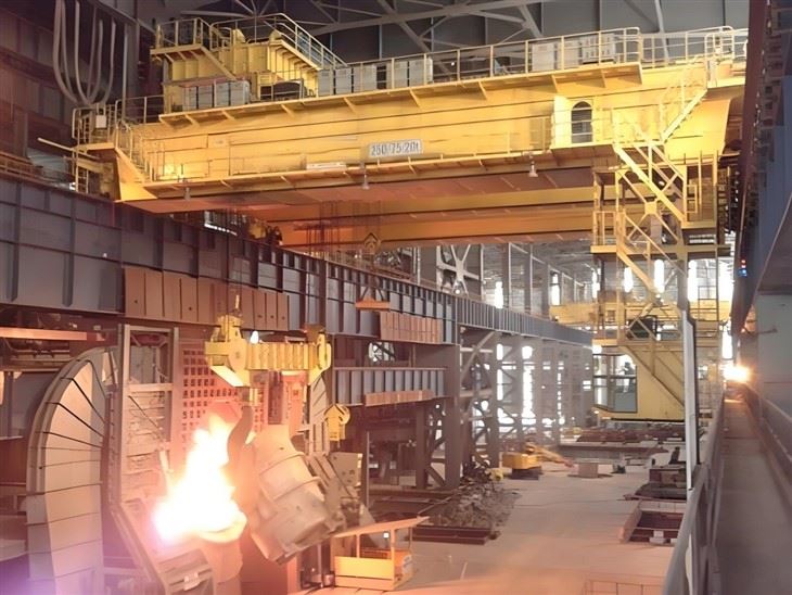 Foundry Bridge Crane