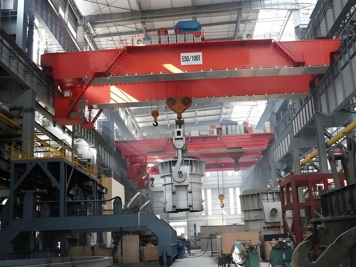 Samhail Qd Craein Droichead Ceardlann Os cionn Girder Dúbailte